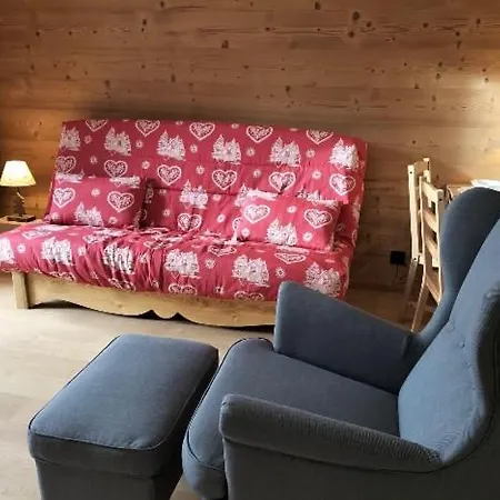 White Pearl Daire Chamonix